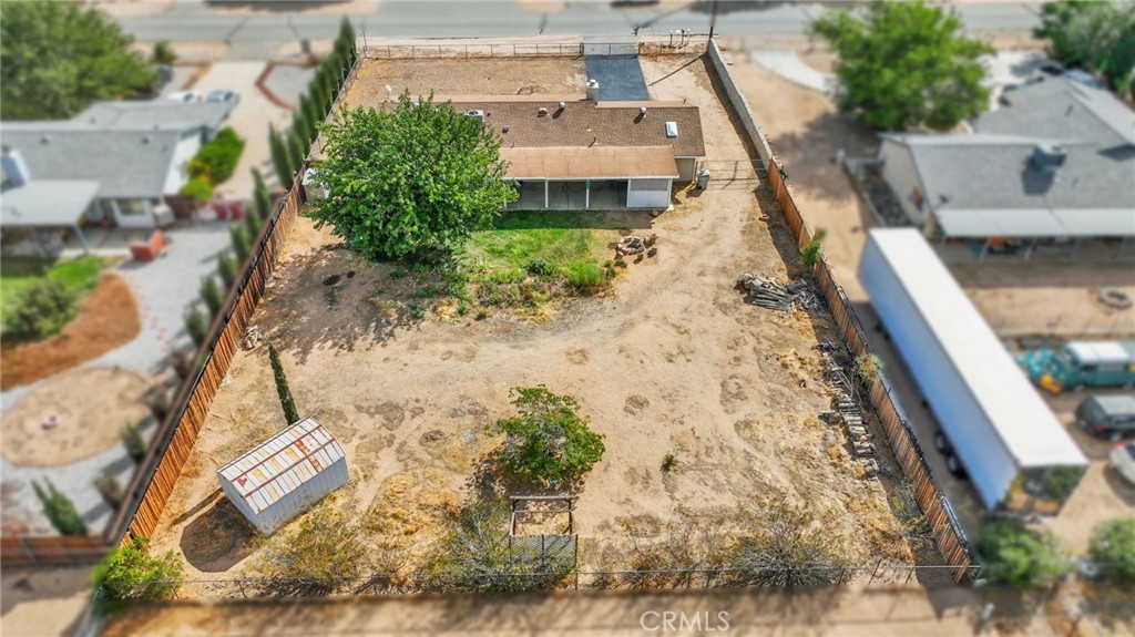 11152 Redwood Avenue