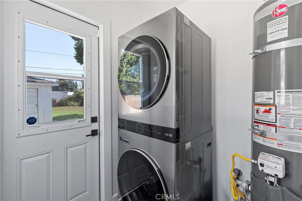 6302 Homewood Avenue