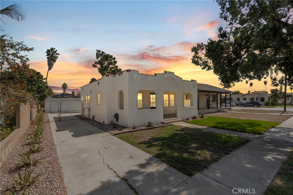 6302 Homewood Avenue