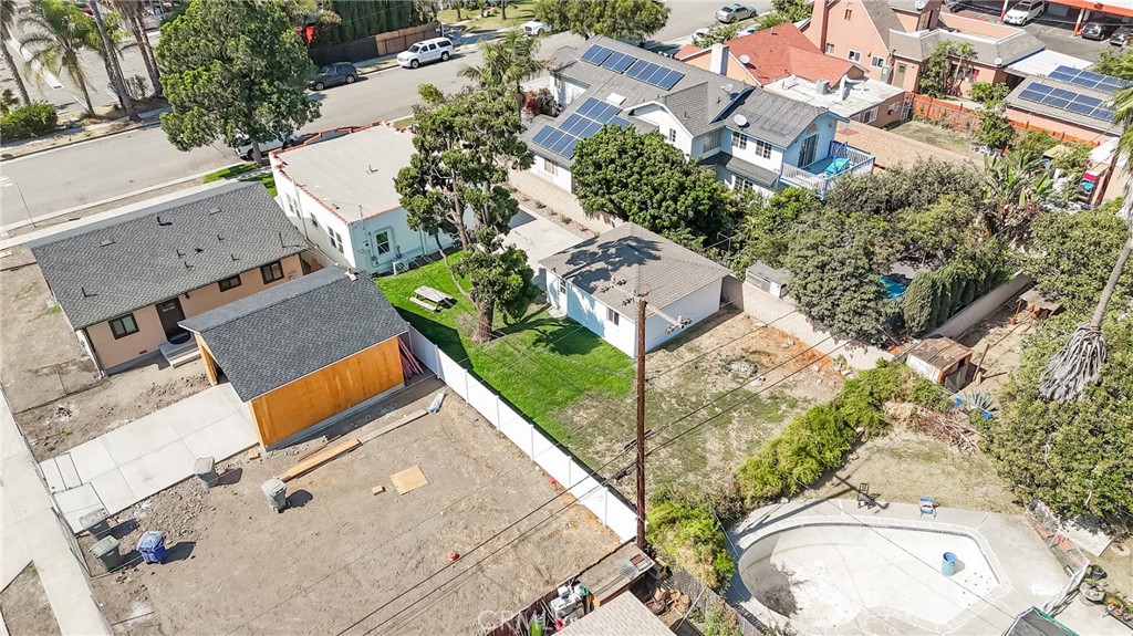 6302 Homewood Avenue