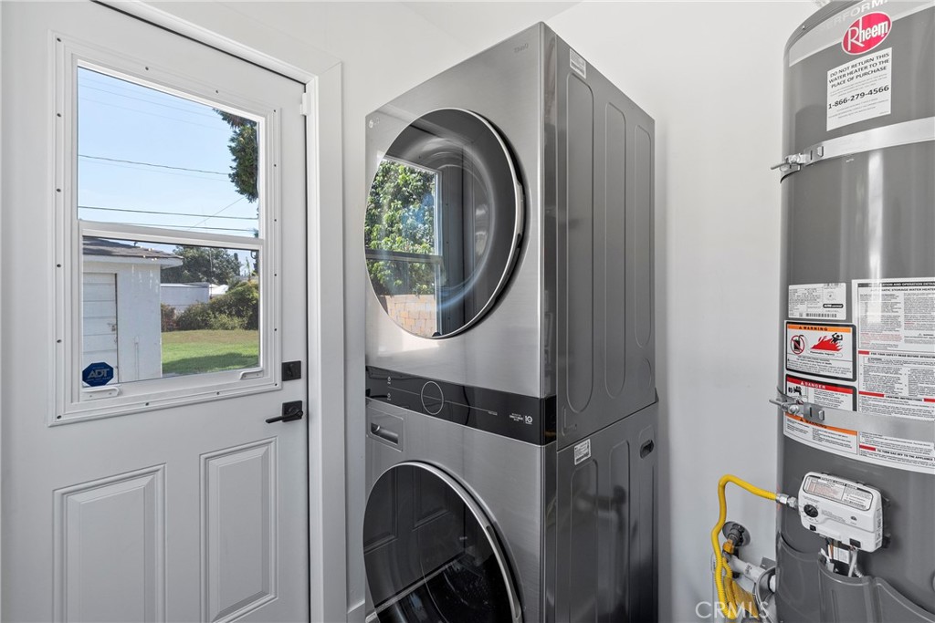 6302 Homewood Avenue