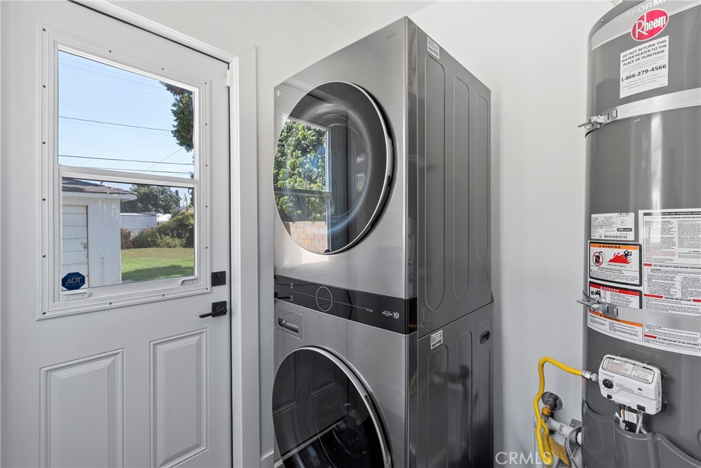 6302 Homewood Avenue