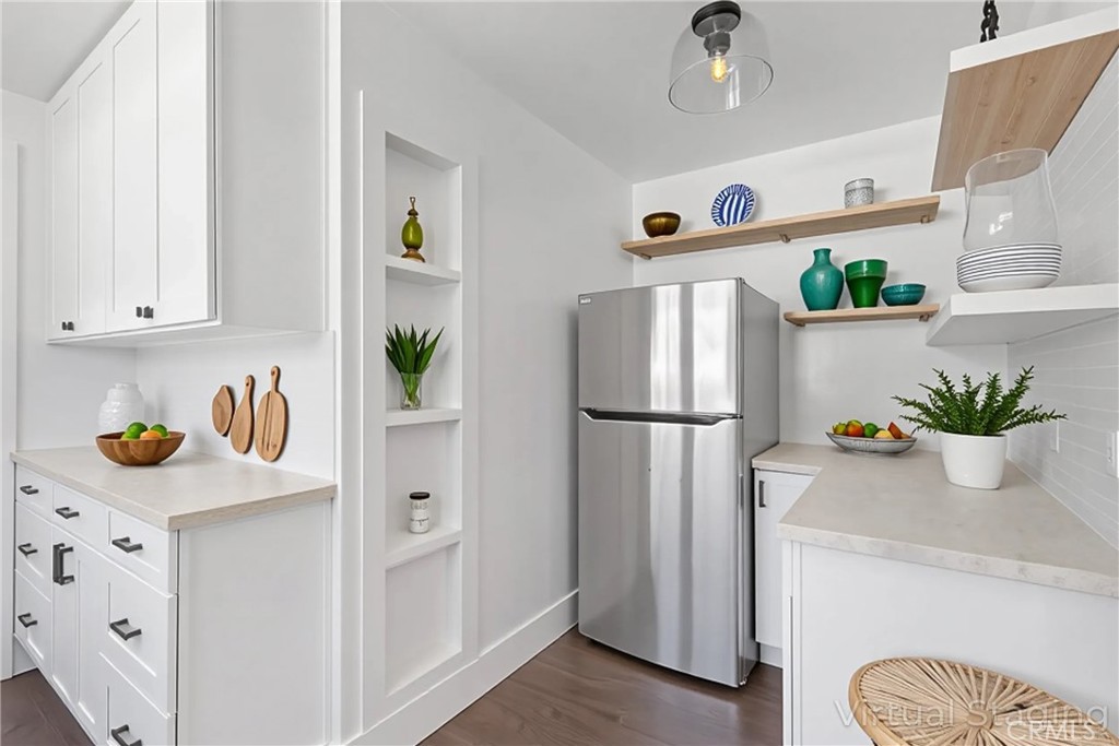 6302 Homewood Avenue