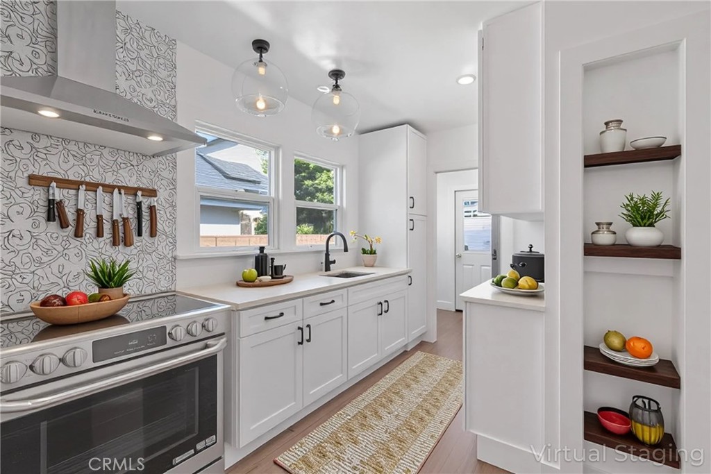 6302 Homewood Avenue