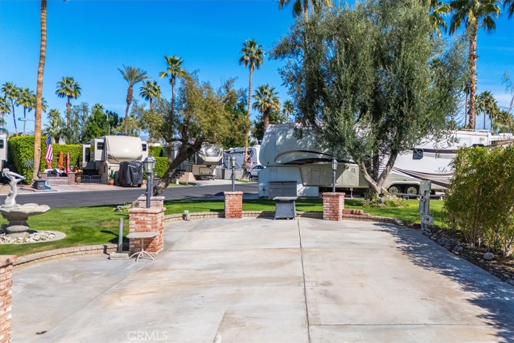 69411 Ramon Road