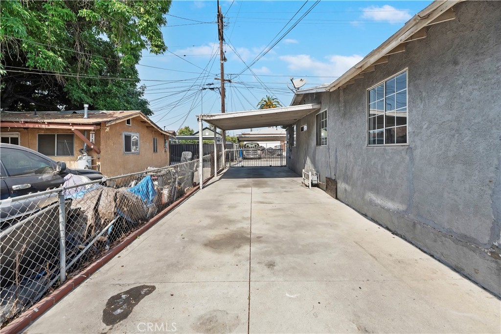 1151 Calzona Street