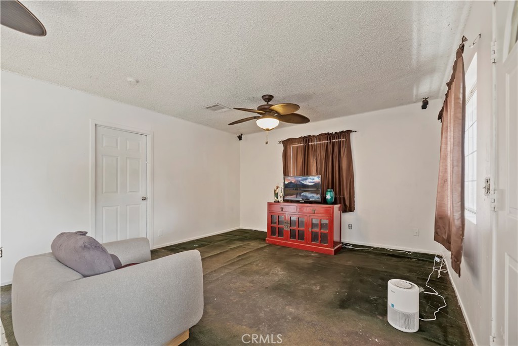 1151 Calzona Street