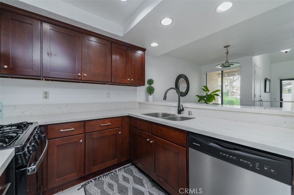 1031 S Palmetto Avenue N9