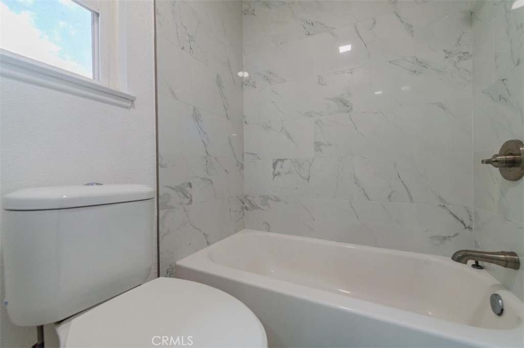 1031 S Palmetto Avenue N9