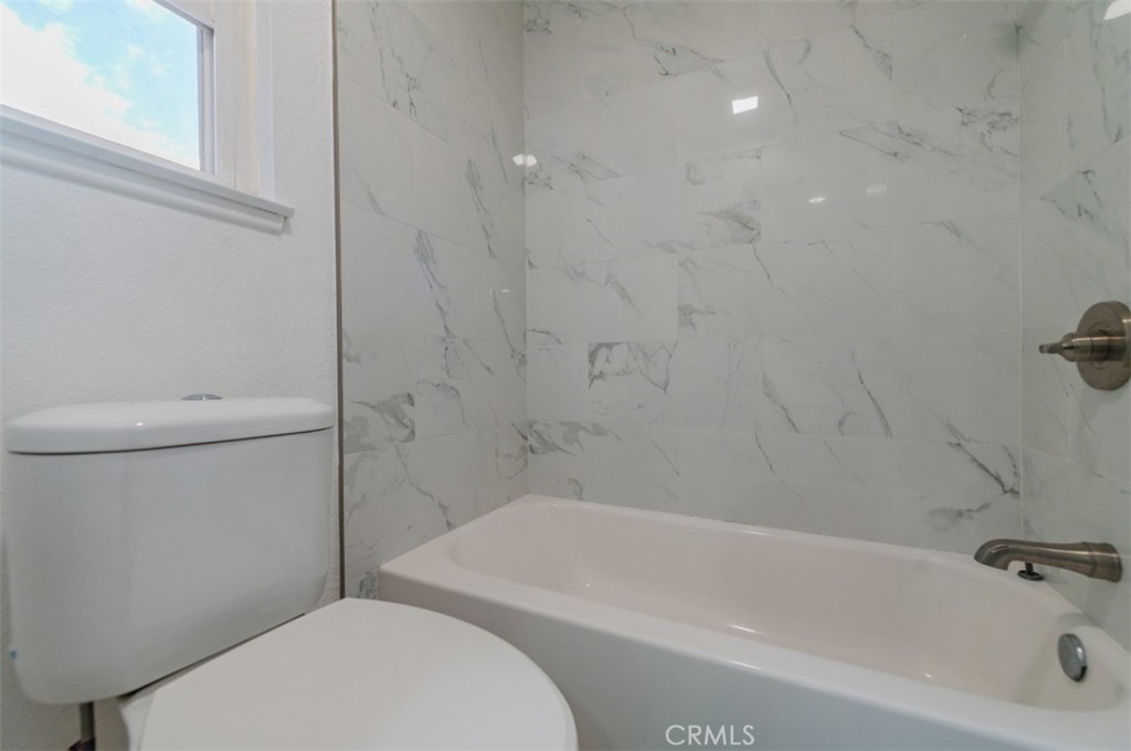 1031 S Palmetto Avenue N9