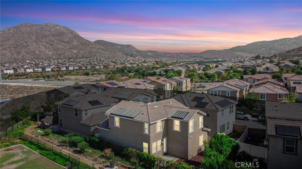 7891 Griffith Peak Street