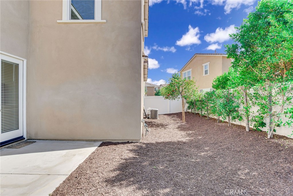 7891 Griffith Peak Street