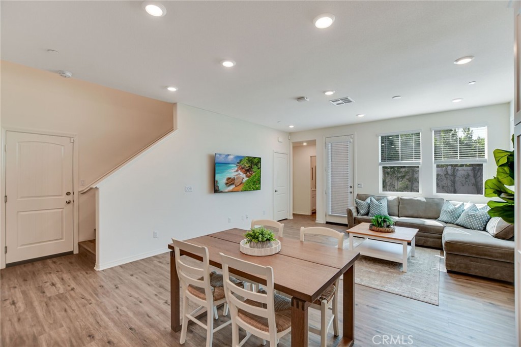 7891 Griffith Peak Street