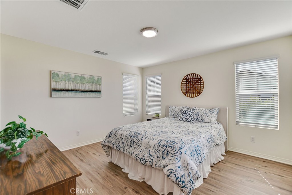 7891 Griffith Peak Street