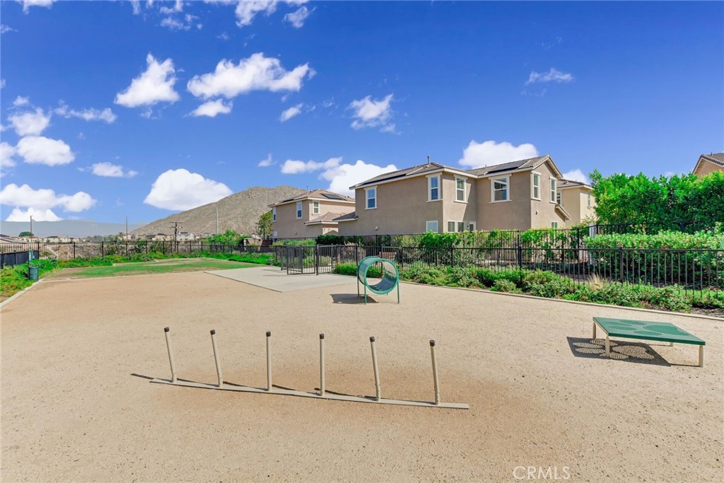 7891 Griffith Peak Street