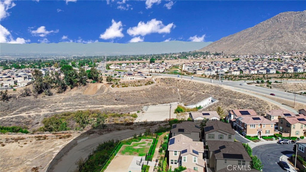 7891 Griffith Peak Street