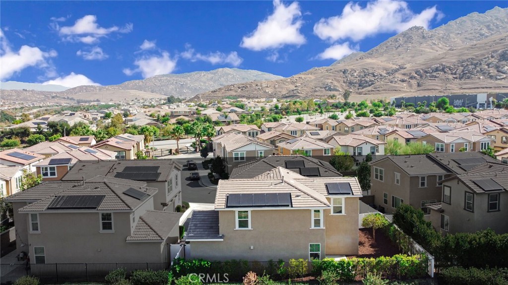 7891 Griffith Peak Street