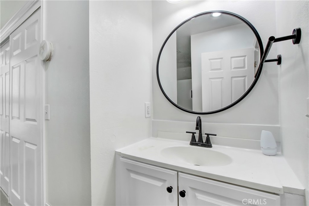 165 N Alessandro Avenue