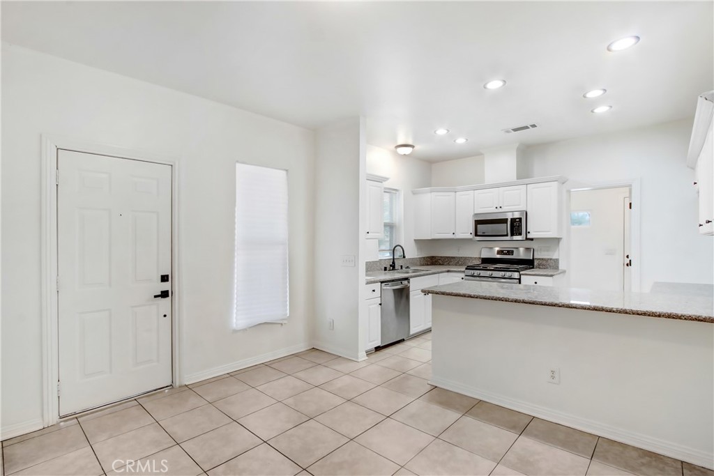 165 N Alessandro Avenue