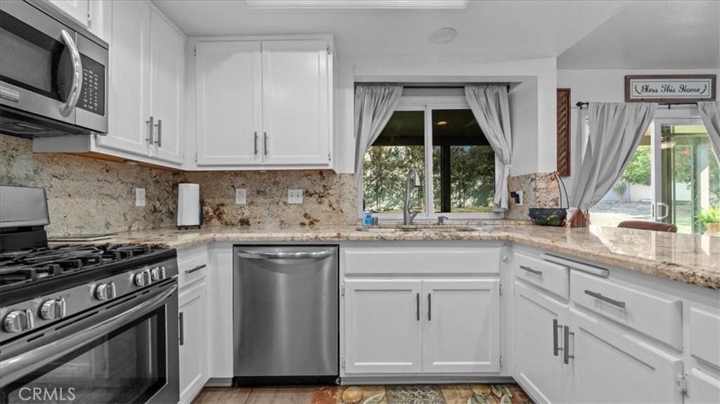 28876 Glenheather Drive