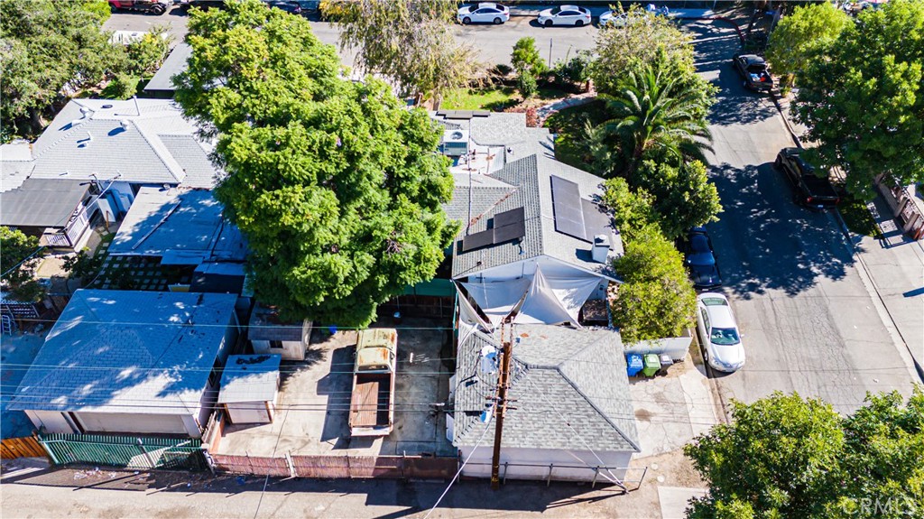7503 Aqueduct Ave