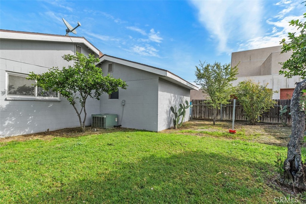 1337 W 5th