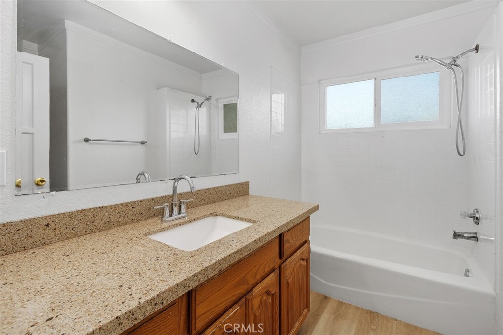 1337 W 5th