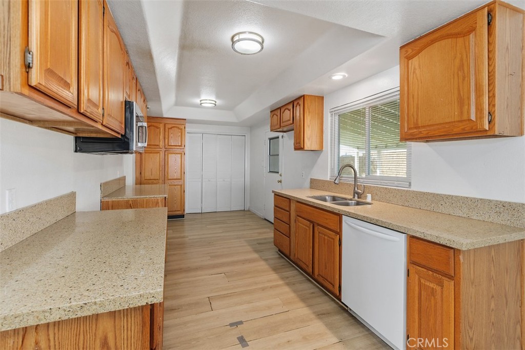 1337 W 5th