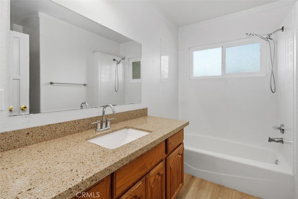 1337 W 5th