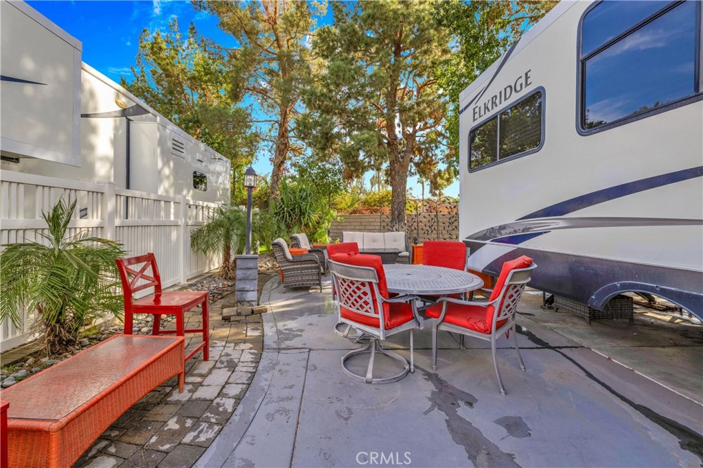 69411 Ramon Road