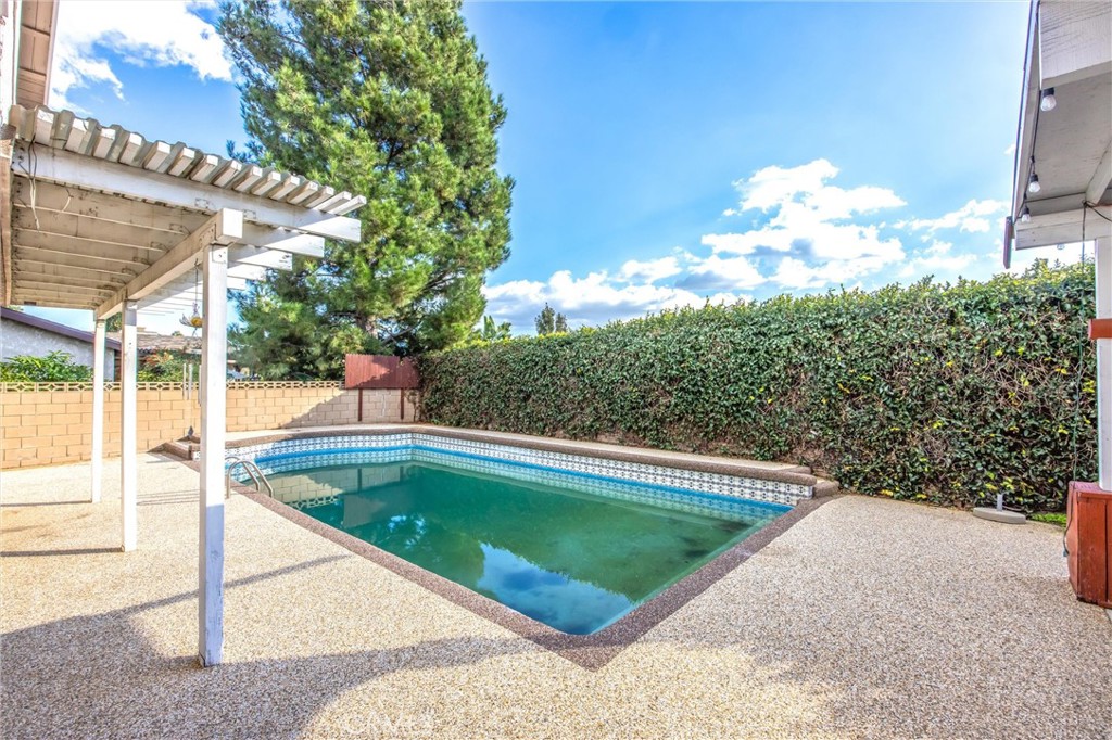 10399 Monte Vista Street