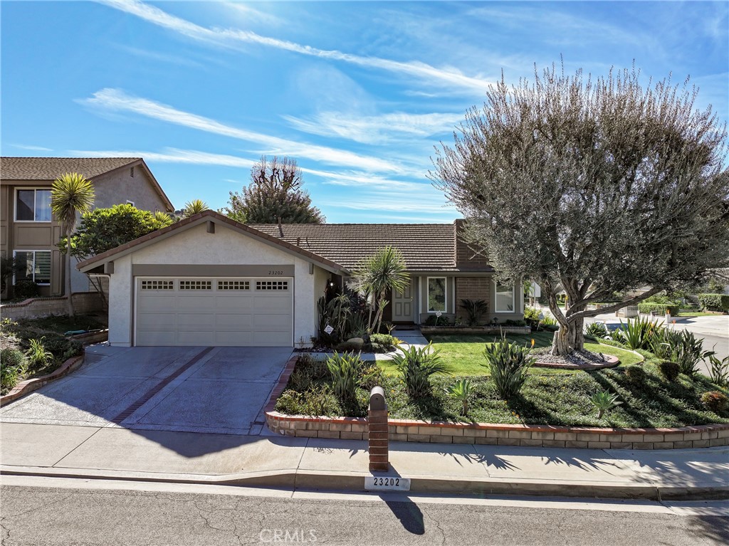 23202 Charwood