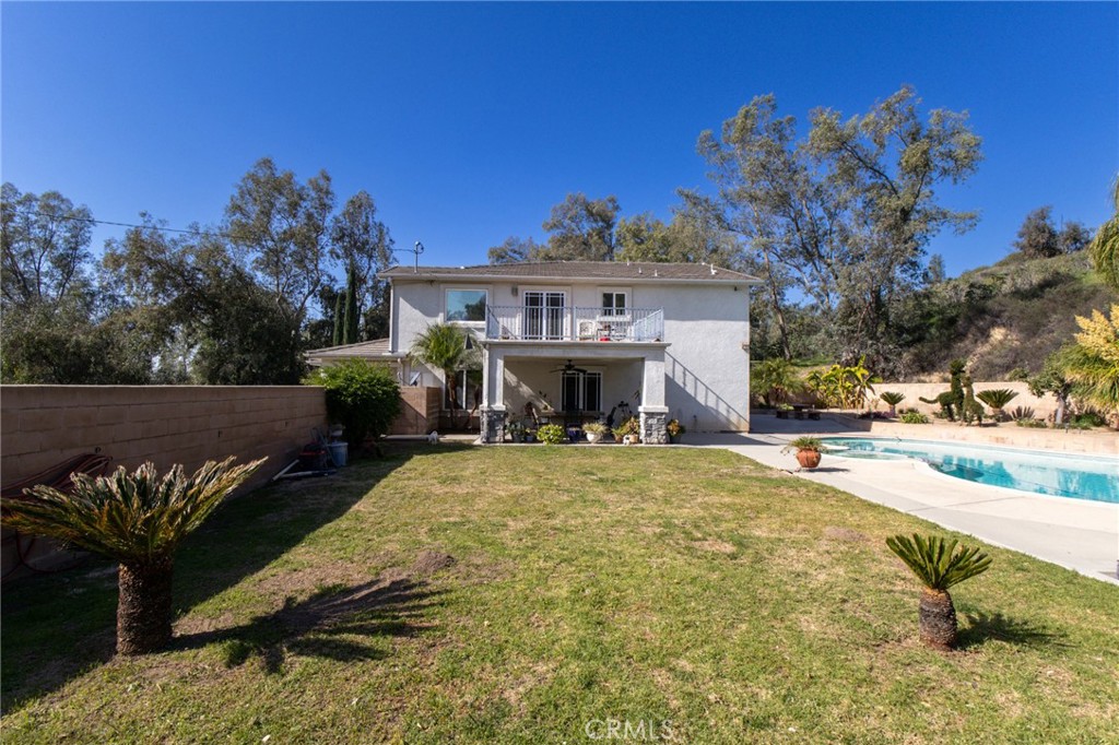 3772 Elm