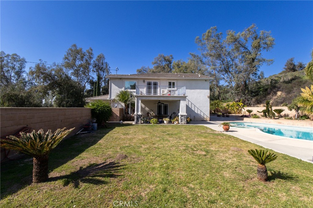 3772 Elm