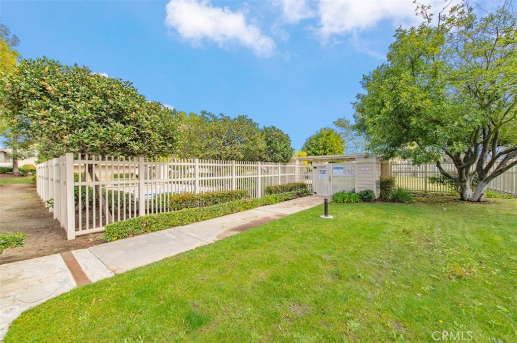 2614 S Quarry Lane A