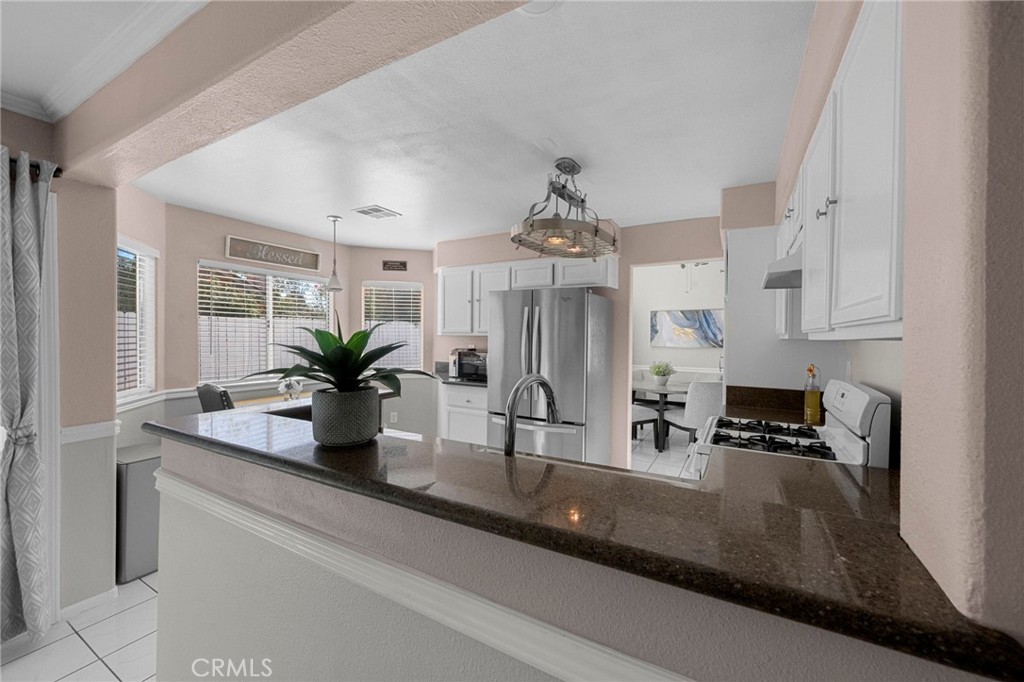 11825 Mount Royal Court