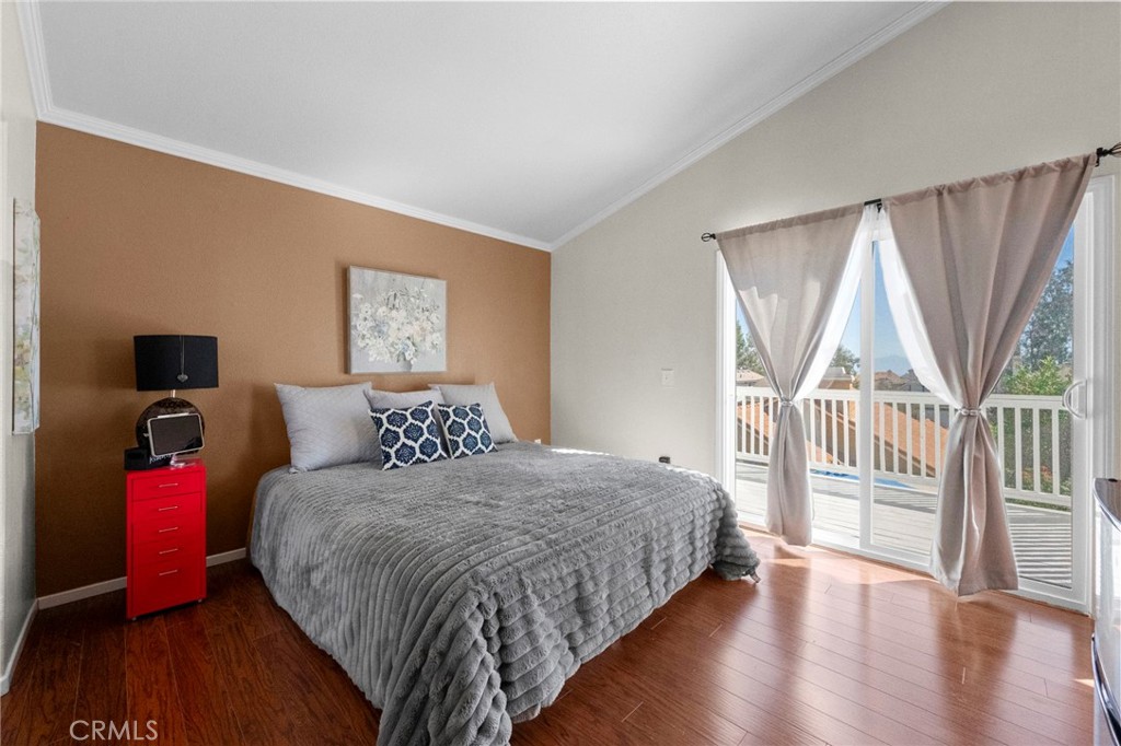 11825 Mount Royal Court