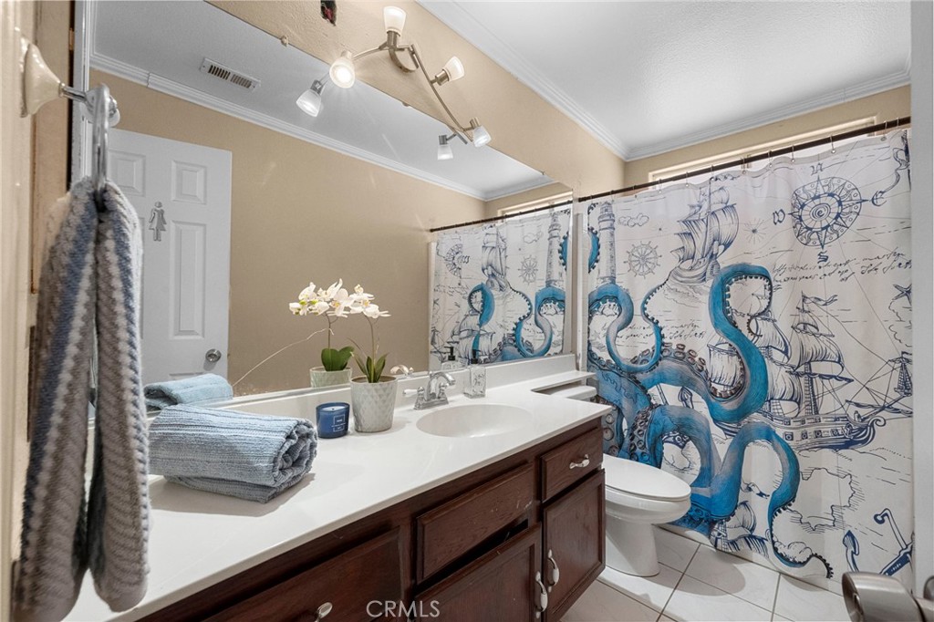 11825 Mount Royal Court