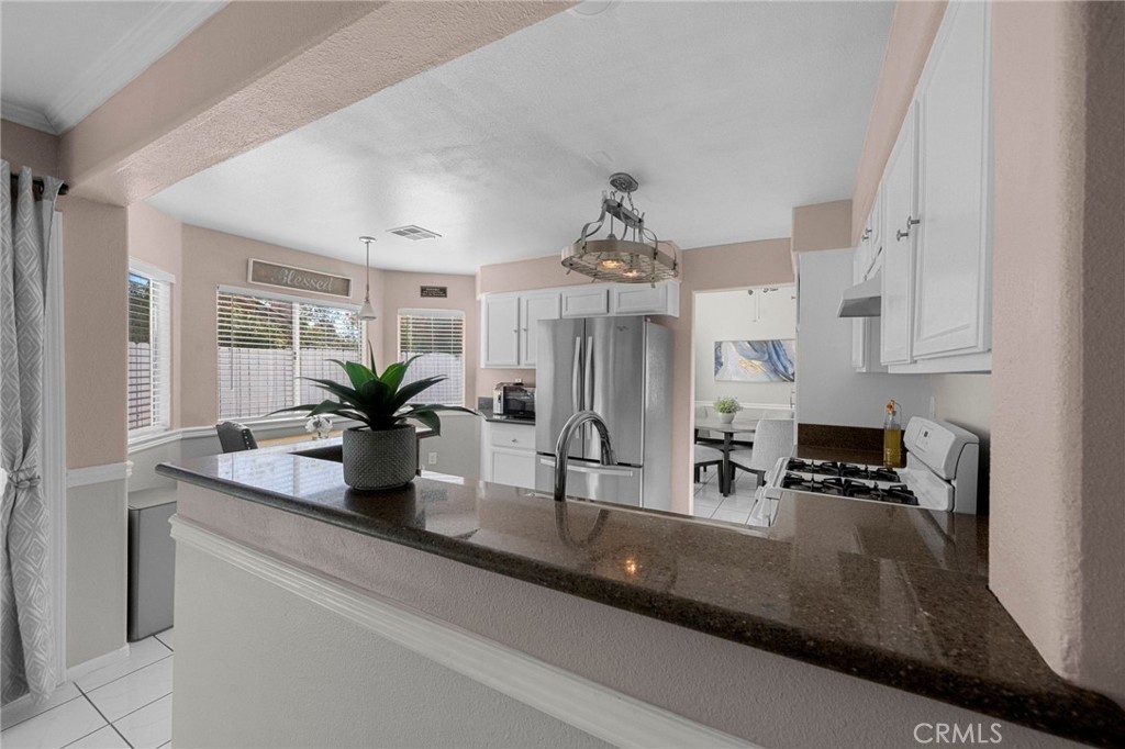 11825 Mount Royal Court