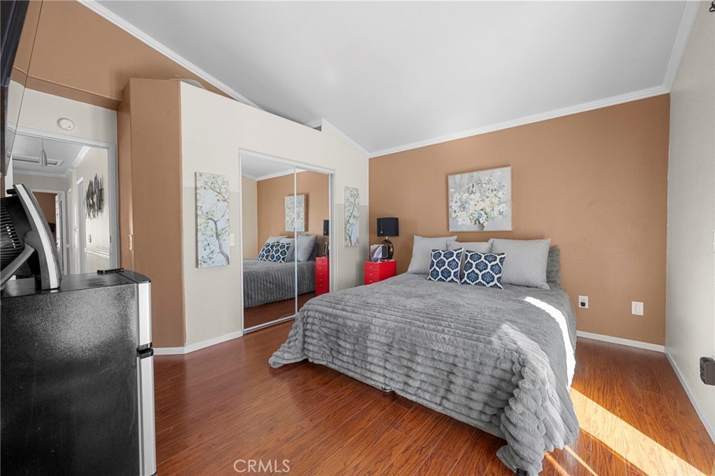 11825 Mount Royal Court