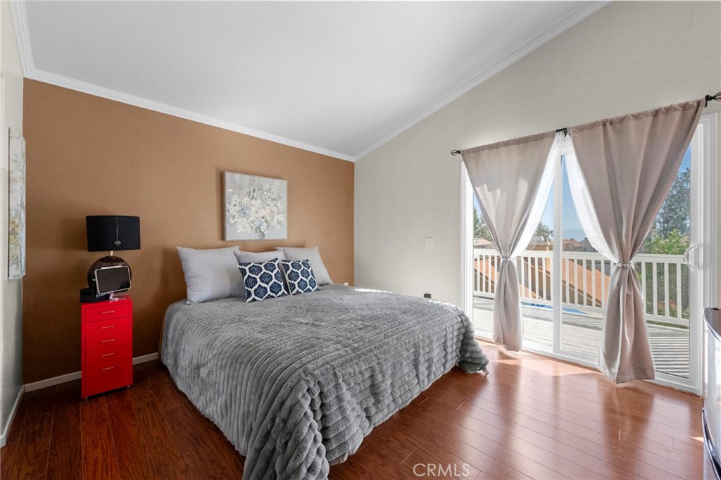 11825 Mount Royal Court