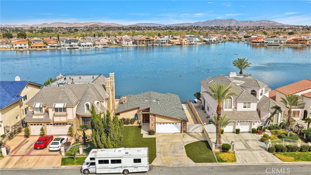 18063 Mariner Drive