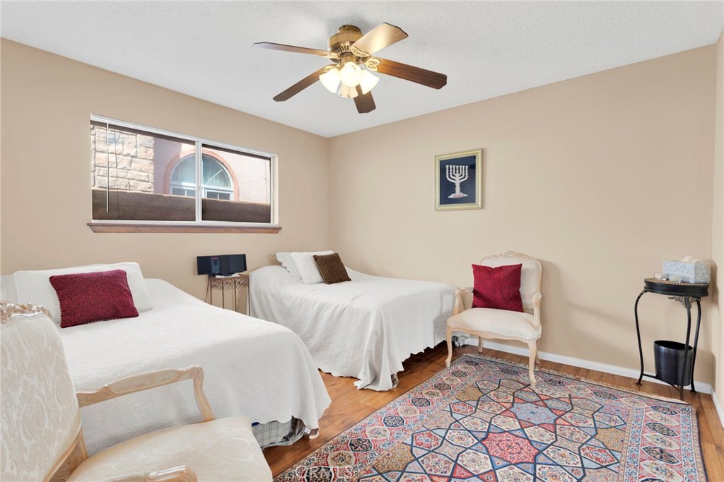 18063 Mariner Drive