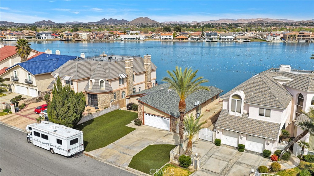 18063 Mariner Drive