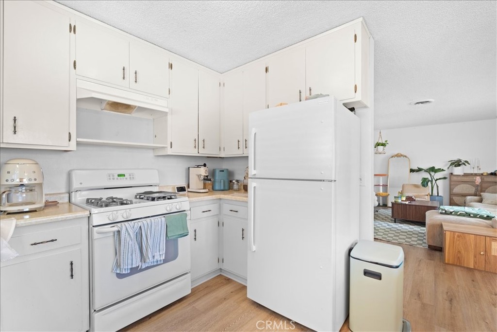 14703 Mesa