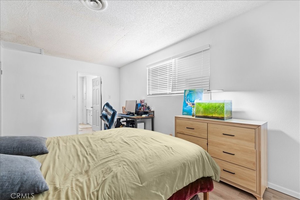 14703 Mesa