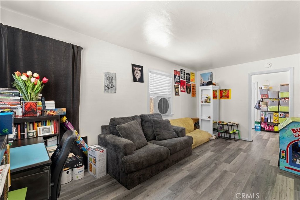 14703 Mesa