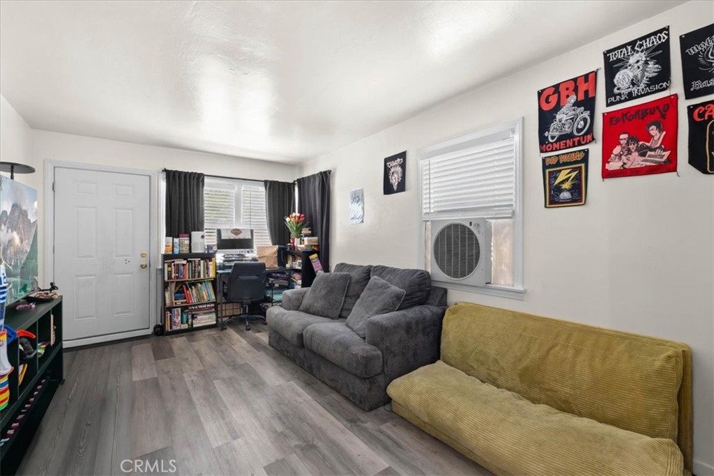 14703 Mesa