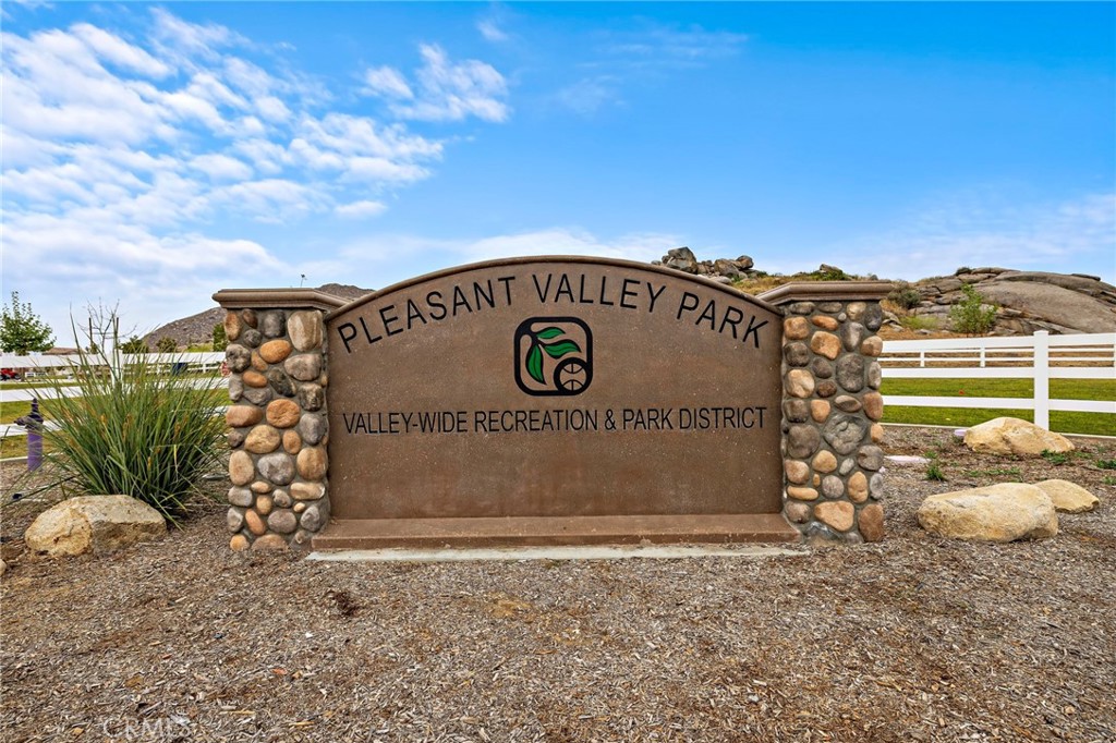31324 Scrub Jay Rd.