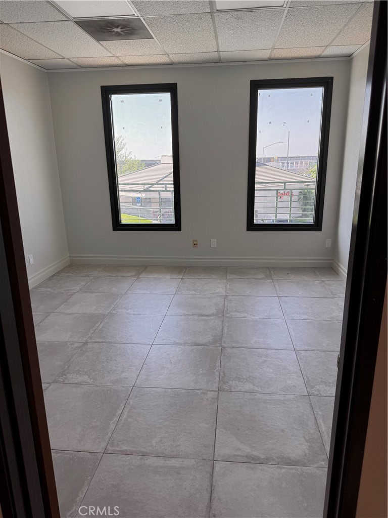 116 N Vineyard
